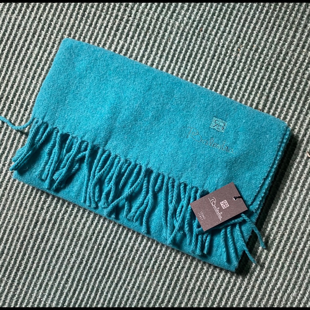 Italian Wool Scarf “new”